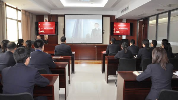 弘扬宪法精神，勇担时代使命 ——公司开展宪法宣传周系列活动