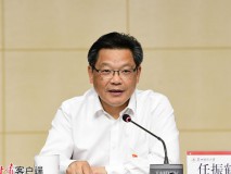 任振鹤在兰州财经大学讲授党史学习教育专题党课时强调 在知史明史中凝望未来 在爱党爱国中凯歌前行 以青春之我奋斗之我为社会主义现代化建设添砖加瓦