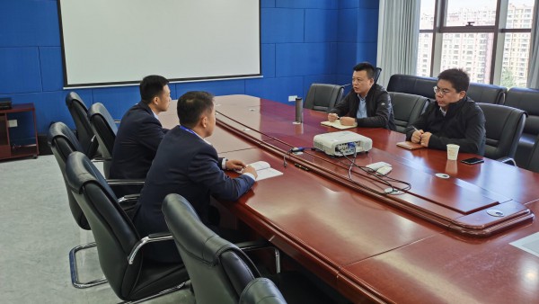 小额贷款公司副总经理王海源前往张掖业务部调研