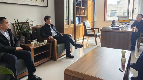 小额贷款公司领导一行赴庆阳业务部调研指导工作